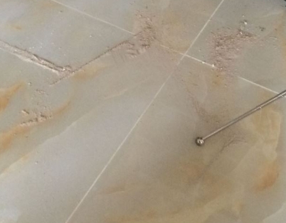 镇康瓷砖空鼓维修公司分享粘合剂选择不当在瓷砖铺贴过程中可能导致以下问题